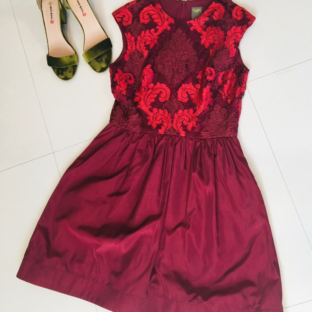 Taylor Embroidered Lace cocktail dress